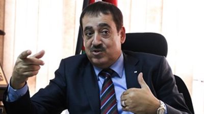 قنصل فلسطين: 7 آلاف أسير في سجون الاحتلال