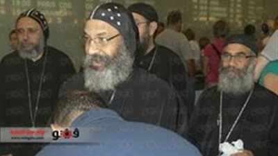 سكرتير المجمع المقدس يلتقى الأقباط بـ