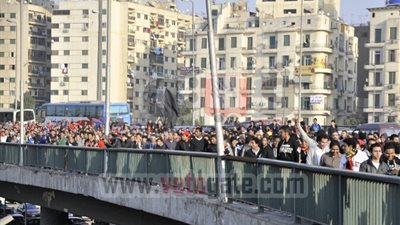 الحركة تعود لطبيعتها أعلى كوبرى أكتوبر بعد حادث مرورى صباح اليوم