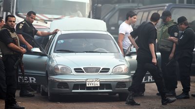 ضبط ١٨ هاربًا من أحكام قضائية خلال حملة أمنية بمطار القاهرة