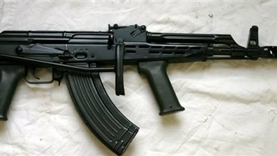 عاطل الخصوص سقط ببندقية خرطوش