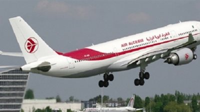 الخطوط الجزائرية تكشف تفاصيل اعتراض طائرتها في فرنسا