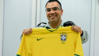 أفيخاي أدرعي لمنتخب البرازيل: إلى الأمام