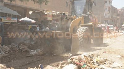 بالصور.. إزالة أكبر سوق عشوائي بـ«صفط اللبن» في الجيزة