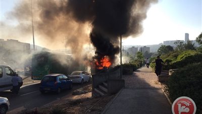 بالصور.. انفجار حافلة بالقدس المحتلة وإصابة 20 شخصا
