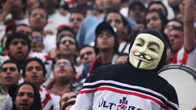 إخلاء سبيل اثنين من ألتراس زملكاوي لحيازتهما شماريخ في المطار