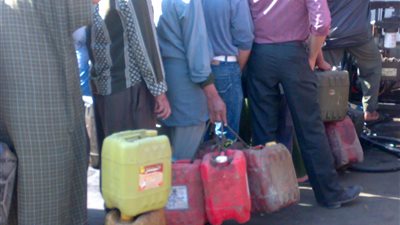 عودة أزمة البنزين والسولار بمحطات الوقود في الدقهلية