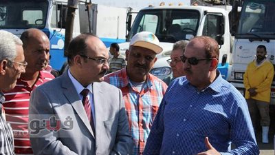 بالصور.. محافظ الإسكندرية يزور شركة الصرف الصحي