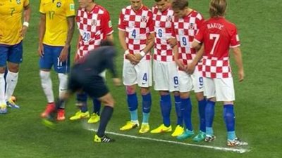 بالصورة..الرزاز يظهر في المونديال للمرة الأولى