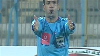 «الحنفي» الأقرب لإدارة لقاء الزمالك والمصري بالكأس