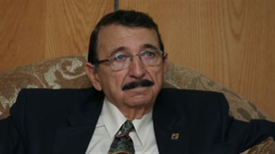 مصطفى السيد: نراقب الآثار الجانبية لتجارب علاج السرطان بالذهب