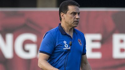 حسام البدري يصل مطار القاهرة قادما من الإمارات