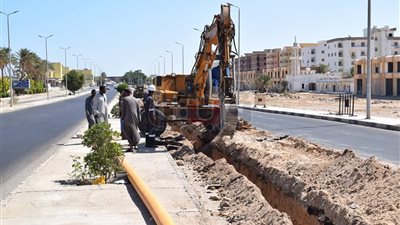 بالصور.. توصيل الغاز الطبيعي إلى منطقة الأحياء في الغردقة