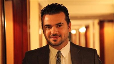 سامو زين في شرم الشيخ بعد انتهائه من تصوير «طعم الحياة»