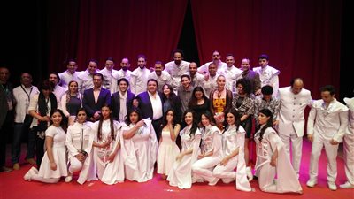 «سلم نفسك» للضحك والدموع قبل دخول عرض مسرحي لخالد جلال (فيديو وصور)