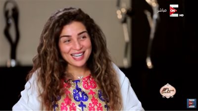 بالفيديو.. مي عز الدين تكشف سر علاقتها القوية بأحمد السعدني