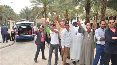 سفارة مصر بالرياض تنشر صور توافد المصريين للتصويت بانتخابات الرئاسة