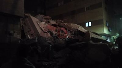 الصور الأولى لانهيار عقار «دير الملاك» في حدائق القبة