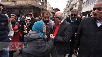 بالصور.. محافظ بورسعيد يأمر بإزالة مقهى مخالفة في الجولف