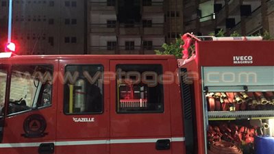 بالصور.. حريق في شقة بمساكن الضرائب العقارية بمطروح