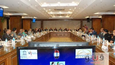 محافظ الجيزة يؤكد ضرورة مشاركة المجتمع المدني في تطوير التعليم