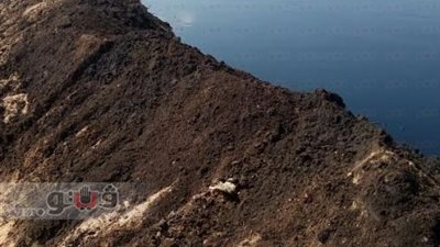 «البيئة»: مواجهة تلوث زيتي بري برأس شقير