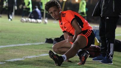 غياب «دسوقي» المقاصة عن مباراة النصر بسبب الخلفية (صور)