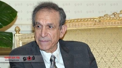 وزير التعليم العالي يلتقي طلبة وأساتذة جامعة النيل لحل أزمتها اليوم