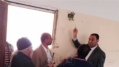 أسلاك كهرباء عارية في مدرسة بالدقهلية (صور)