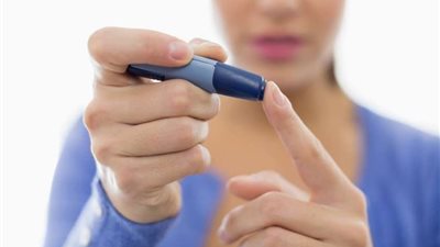 الخدمات الطبية تنظم ندوة عن مرض السكرى