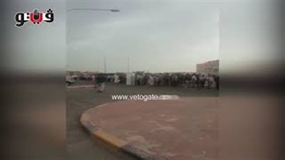 إذاعة «بشرة خير» أمام مقر البعثة المصرية في الكويت (فيديو)