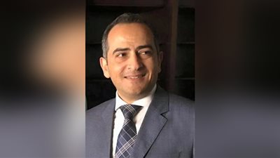 «الجزار» 90% من العاملين بالصناعات اليدوية يعملون بشكل غير رسمي