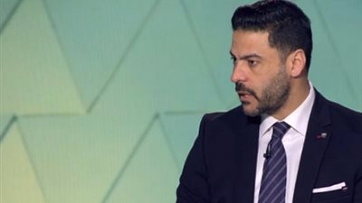 كواليس أزمة المصري وعمرو الدسوقي