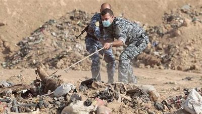 العثور على مقبرة تضم 36 جثة لقيادات داعش في الموصل