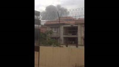 بالفيديو والصور.. قتلى وجرحى في تفجير قرب السفارة الأمريكية بكابول