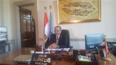 عميد «طب الإسكندرية»: بعض المستشفيات تشهد تعديات على الأطباء.. والاحترام المتبادل مطلوب