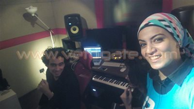 بالصور..«سوسكا» تنتهى من تسجيل أغنية في عرض «أهلًا رمضان»