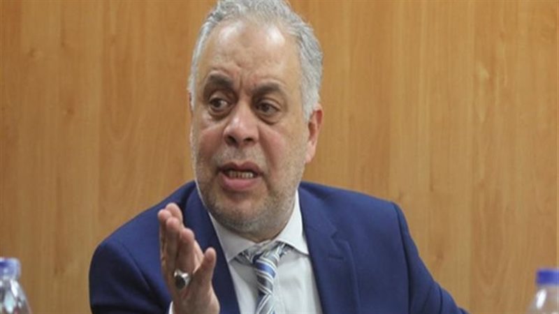 الفنان أشرف زكى نقيب