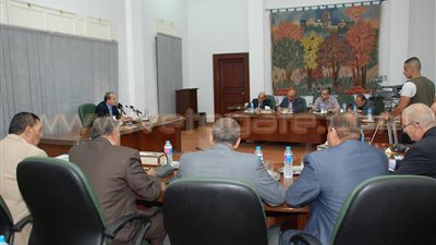 وزير الزراعة يؤكد ضرورة التواصل المباشر مع الفلاح البسيط