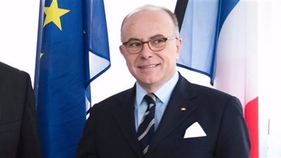 فرنسا وألمانيا تبحثان إيجاد حل لأزمة الديون اليونانية