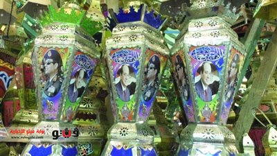 بالفيديو والصور..الشوارع تتزين بفوانيس 