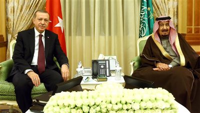 بالصور.. أردوغان يشكر العاهل السعودي على حسن الاستقبال