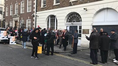 الهجرة تستجيب لـ١٢٥استفسارًا من المصريين في الخارج بشأن الانتخابات