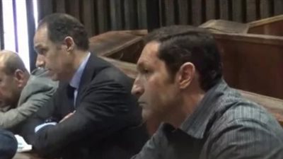 غدا.. محاكمة علاء وجمال مبارك وآخرين بالتلاعب في البورصة