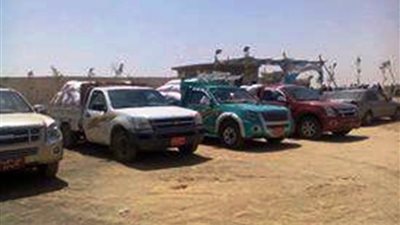 فلاحو المنيا والفيوم يستقبلون وزير التموين بمحصول القمح