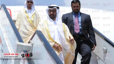 بالصور..ولى عهد أبوظبى يصل القاهرة