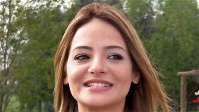 سالي شاهين عن عيد الحب: «بشتغل»