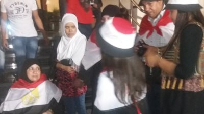 حشود هائلة أمام صناديق الاقتراع بقطر (صور)