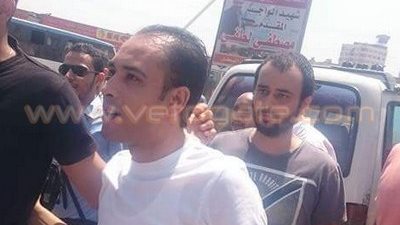 أول صورة لمالك عدلي عقب إخلاء سبيله