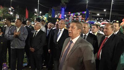 بالصور.. وزير التنمية المحلية يفتتح حديقة الشيخ زايد بالإسماعيلية